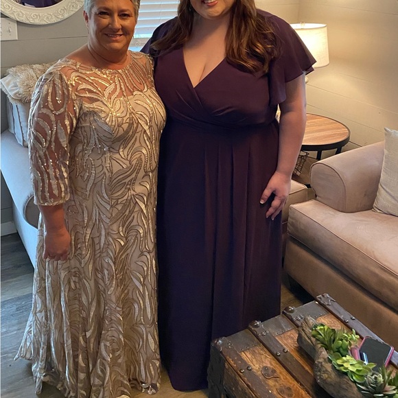 Celebrate DB Studio Bridesmaid Dress - Picture 4 of 5